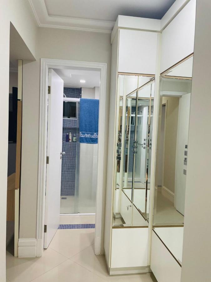 Apartamento Com 3 Dormitórios Balneário Camboriú